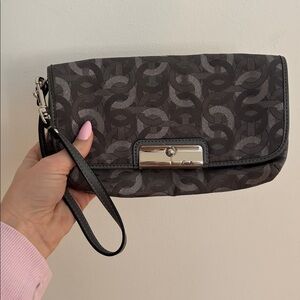 Coach vintage Kristin wristlet